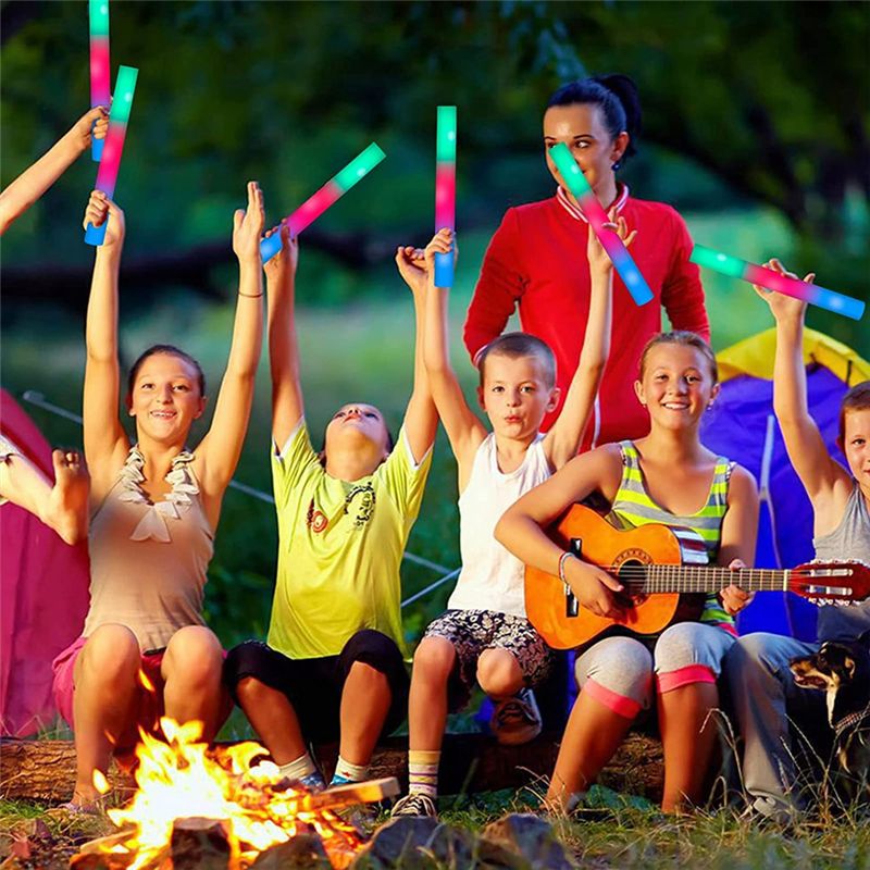 【Big Deal】Glow Sticks Bulk, LE - Flashing Led Foam Sticks Party ulasan dan harga